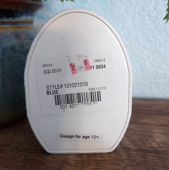 Sparkly Rhinestone Retractable Earbuds by Mixit - Picture 5 of 8